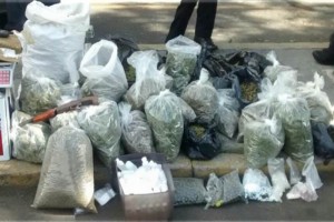 Uniformados de la SSPDF observaron en la vecindad varias bolsas de pl�stico negras y un costal