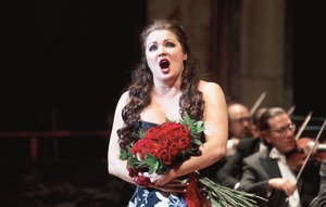 Bellas Artes se rinde a la voz de Anna Netrebko