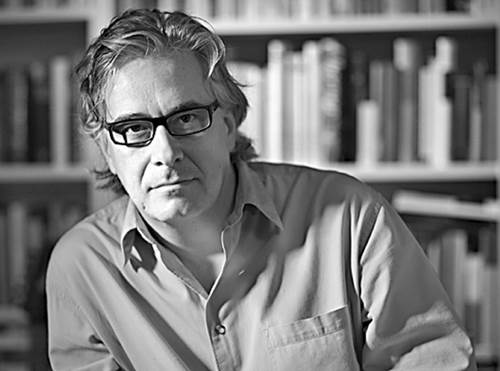 Espa�a y M�xico, en la mira de Jordi Soler