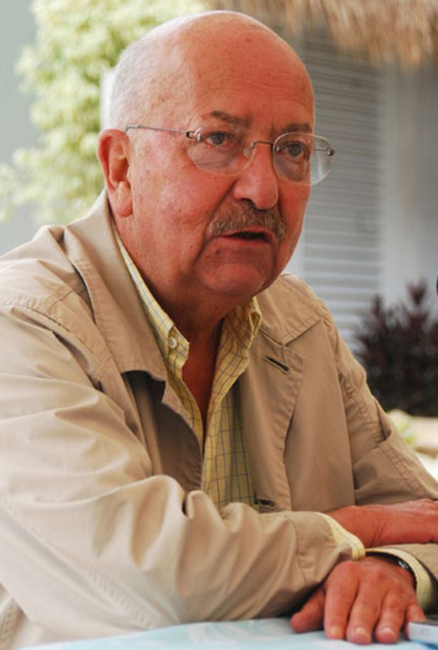 Nacido en Puebla en 1943, Garc�a Moll tuvo la inquietud desde la adolescencia de estudiar arqueolog�