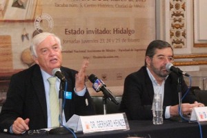 En la Capilla del Palacio de Miner�a, el coordinador del libro, Gerhard Heinze, subray� el �xito de 