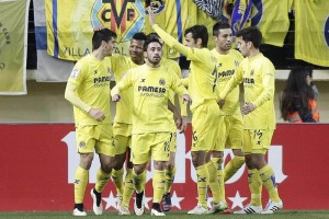 'Gio' y 'Jona' juegan en triunfo del Villarreal Jonathan dos Santos ingres al 67, mientras que Giovani dos Santos al 72.