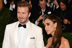 David y Victoria posan para la foto