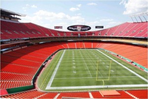 Pagaras 503 pesos por ver al Tri? El nico antecedente de presencia mexicana en la casa de los Jefes de la NFL data de un amistoso Gua