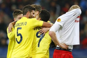 Giovani Dos Santos figur� con gol y asistencia en 25 minutos de juego