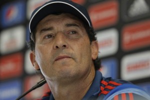 Jos� Manuel de la Torre afirm� que deben respetar a la instituci�n