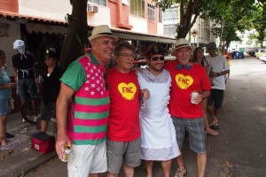 La m�sica suena al ritmo de samba en los altavoces del 