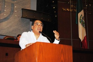 H�ctor Astudillo Flores fue presentado como precandidato a la gubernatura del PRI en Guerrero