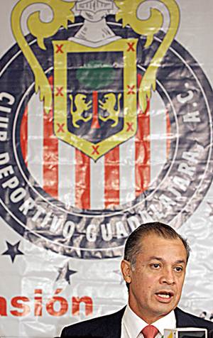 Francisco C�rdenas es l�der del grupo que conforman 24 personas y que buscan quitarle a Jorge Vergar