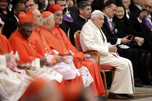 Inicia ceremonia para la creacin de nuevos cardenales En la lista de nuevos cardenales estn el arzobispo espaol de Valladolid, Ricardo Blzquez, adems