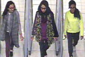 Shamina Begum, de 15 a�os; Kadiza Sultana, de 16, y Amira Abase, de 15 a�os, fueron vistas por �ltim