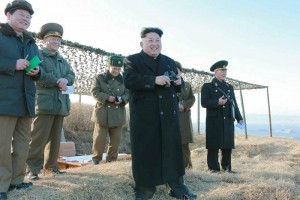 El l�der norcoreano expres� su satisfacci�n por el ejercicio y apost� por desarrollar 