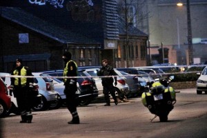 Policas se encuentran en el lugar de los hechos realizando una revisin de los alrededores