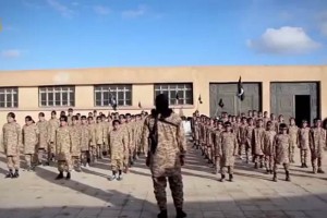 <b>Video</b> As entrenan a los nios soldados del Estado Islmico Un hombre, que asegura ser uno de los instructores que aparecen en el video, dijo a NBC News que los