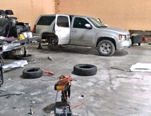 Aseguran bodega donde blindaban automviles Aseguran bodega donde blindaban automviles