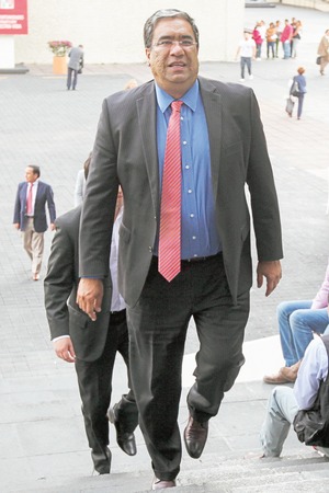 PRI afina lista de plurinominales