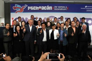 La senadora Luisa Mar�a Calder�n se convirti� en precandidata �nica del PAN a la gubernatura de Mich
