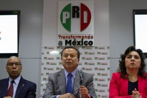 En la reuni�n en la sede nacional del PRI para definir la precandidatura en Guerrero tambi�n estuvo 