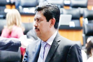 Congresistas opinaron sobre los nexos de los Abarca con el senador Sof�o Ram�rez, luego de que los i