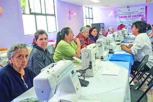 Sedeso entrega lista de beneficiarios a ALDF