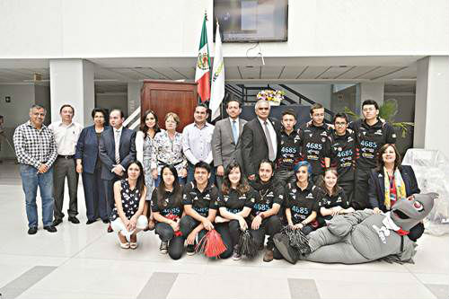 Inicia competencia de robots Inicia competencia de robots