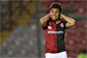 �Ponchito� arrastra una lesi�n en el tobillo derecho que lo margin� del juego entre el Tri Sub-22 y 