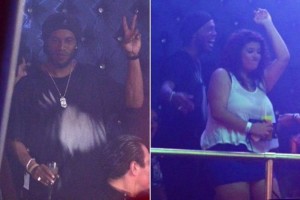 El astro brasile�o se relaja con un par de amigas