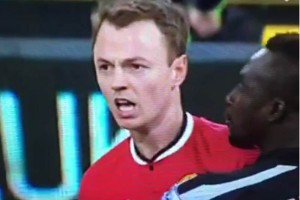 La Asociaci�n Inglesa de Futbol aplic� disciplina sobre Evansy Ciss�. 