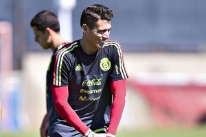 Reaparicin en el Tri, un premio para Hctor Moreno Moreno , tras 9 meses inactivo, super una lesin de tibia que sufri en el Mundial 2014.