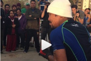 Presumi� algunas de sus habilidades previo a la pelea