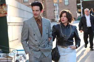 Vincent Piazza y Patricia Arquette en una escena de la pelcula sobre la mafia de Nueva York 