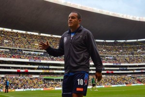 La presencia del futbolista no fue necesaria para que los consejeros le dieran su respaldo 