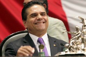 Silvano Aureoles buscar� en junio la gubernatura de Michoac�n