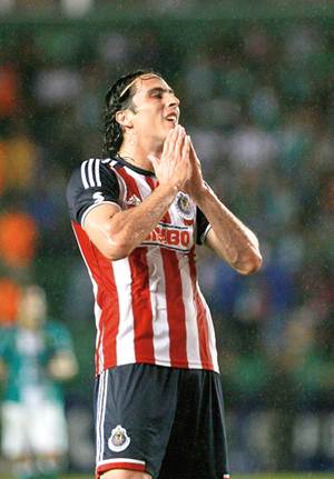 Pierden 'punch' goleadores mexicanos En promedio, 25 delanteros extranjeros o naturalizados son titulares en la Liga (ms recientes cinco