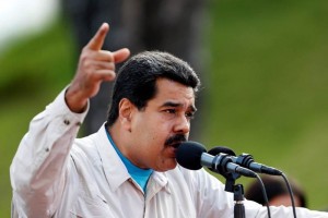 Accin sobre Venezuela 'costar caro' a EU: Maduro El mandatario insisti en que Venezuela no es ninguna amenaza para los estadounidenses, y expres, e