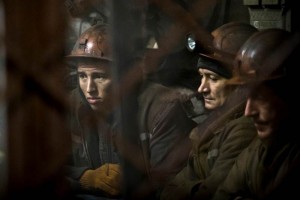 Suman 17 muertos por explosin en mina de Ucrania Un soldador que se identific como Oleg dijo en la entrada del recinto: