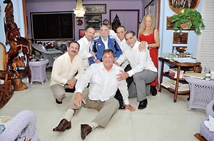 ... y espera embajada en Cuba antes de abril