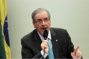 Investigar Brasil a 2 gobernadores por caso Petrobras La semana pasada la Corte Suprema autoriz iniciar una investigacin contra 49 personas investigadas