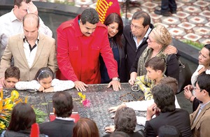 Venezuela, a la deriva sin el comandante Chvez Venezuela, a la deriva sin el comandante Chvez