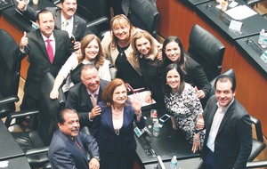 Ratifica Senado a Arely G�mez como titular de PGR