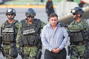 EU pide detener a suegro de Trevi�o