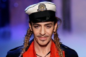 Galliano debe renovar la casa creada en 1988 por el esquivo Martin Margiela y dar continuidad al tra