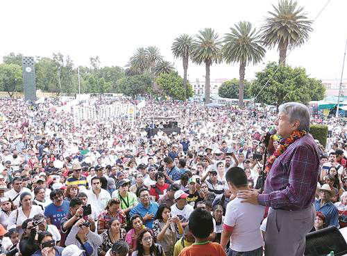 AMLO llama a combatir la corrupci�n