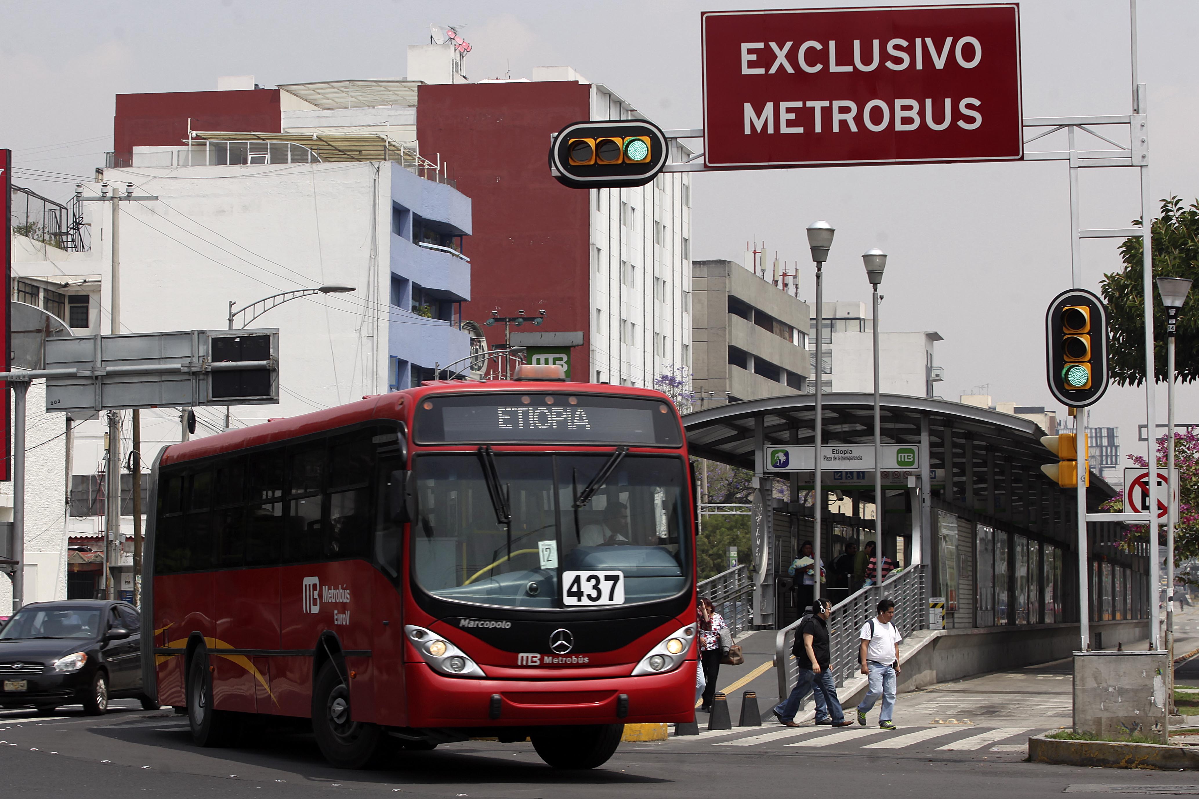 L3 del Metrobs tiene ocho cruces peligrosos