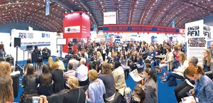 Autores de distintas generaciones, en di�logo con escritores ingleses