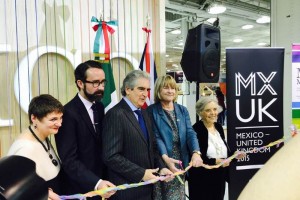 El pabell�n de M�xico fue inaugurado por el presidente del Conaculta, Rafael Tovar y de Teresa en Ol