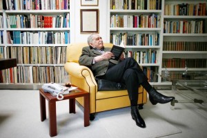 Gabo decidi enviar su acervo a Texas 15 aos atrs La Universidad de Texas compr por 2.2 millones de dlares los 2.6 metros cbicos del archivo person