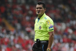 rbitro que recibe 'llamada' tras penal, vetado Prez Durn no tendra ms accin por el resto del torneo