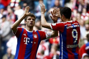  Thomas Mueller (izq) y Robert Lewandowski (der), los anotadores. 