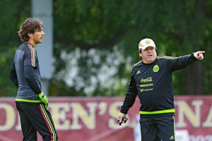 Suman apenas los 19 jugadores con los que cuenta el Piojo contra EU